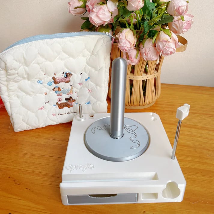 💜Hot Sale 45% OFF - Shiny Portable Multi-Functional Yarn Spool Box ✨