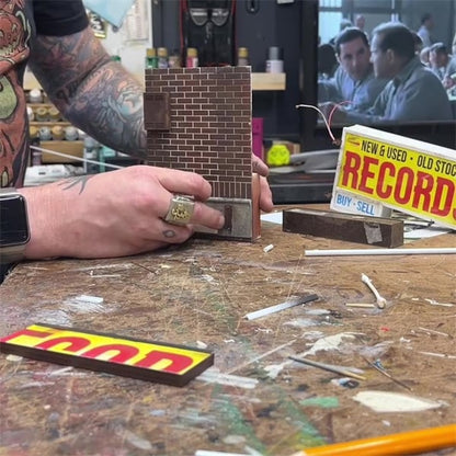 🔥LAST DAY 49% OFF - 🎄💽Record Store Retro Wall Light - Record Collector Gift✨