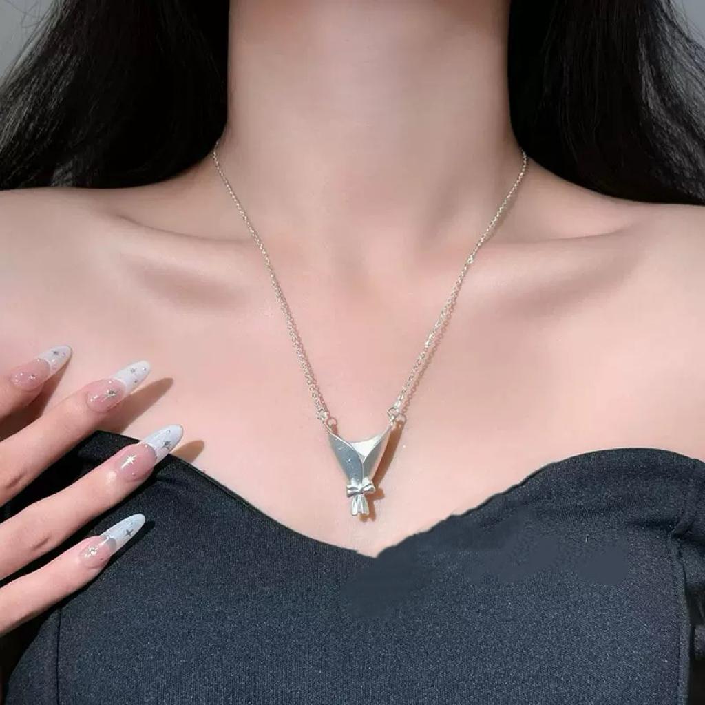 Mother's Day Special 49% OFF🌸Elegant Bouquet Necklace – The Perfect Gift for Mom