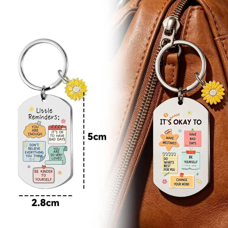 It's Okay to Be You – Double-Sided Inspirational Daisy Keychain | 🎁A Thoughtful Gift for Overthinkers